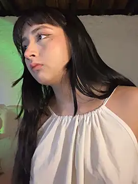 Snapshot of kaori_77 chatting on 10/25/25, 03:49 kaori 77 online show from 10/25/25, 03:49