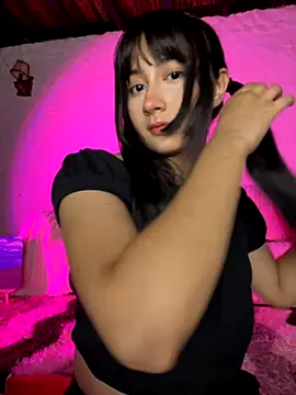 Snapshot of kaori_77 chatting on 09/18/25, 03:53 kaori 77 online show from 09/18/25, 03:53