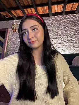 Snapshot of kaori_77 chatting on 02/18/26, 04:21 kaori 77 online show from 02/18/26, 04:21