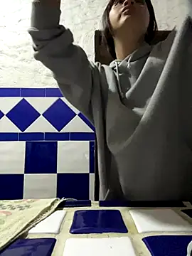 Snapshot of kaori_77 chatting on 10/27/25, 02:56 kaori 77 online show from 10/27/25, 02:56