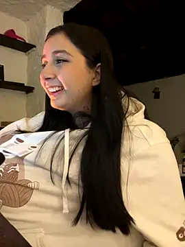 Snapshot of kaori_77 chatting on 11/06/25, 01:31 kaori 77 online show from 11/06/25, 01:31