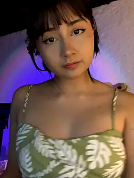 Snapshot of kaori_77 chatting on 09/21/25, 03:11 kaori 77 online show from 09/21/25, 03:11