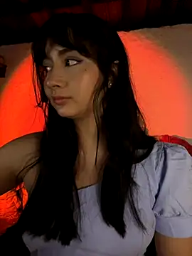 Snapshot of kaori_77 chatting on 10/04/25, 04:25 kaori 77 online show from 10/04/25, 04:25