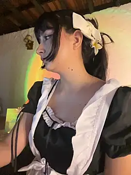 Snapshot of kaori_77 chatting on 09/23/25, 04:08 kaori 77 online show from 09/23/25, 04:08
