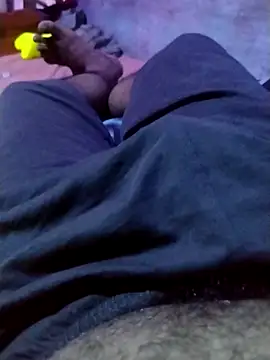 Snapshot of Girls_pussy_rider chatting on 09/14/25, 05:02 Girls pussy rider online show from 09/14/25, 05:02