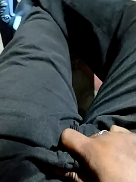 Snapshot of Girls_pussy_rider chatting on 10/22/25, 07:35 Girls pussy rider online show from 10/22/25, 07:35