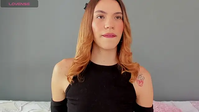 AntonellaaRossii online show from 10/24/25, 02:38