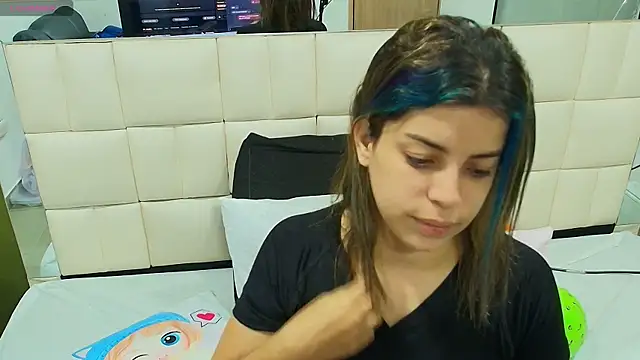 gisell gomez online show from 10/27/25, 11:22