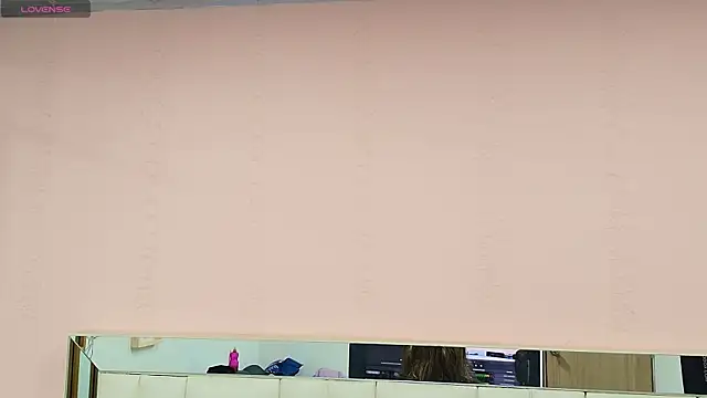 gisell gomez online show from 12/20/25, 12:19