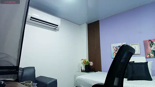 gisell gomez online show from 03/24/26, 08:09