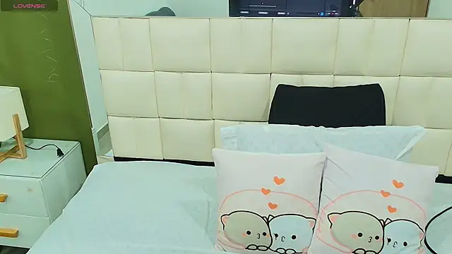 gisell gomez online show from 09/19/25, 12:09