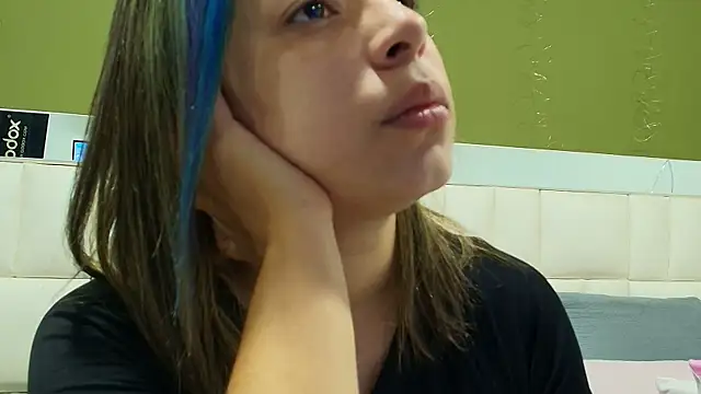 gisell gomez online show from 10/20/25, 12:17