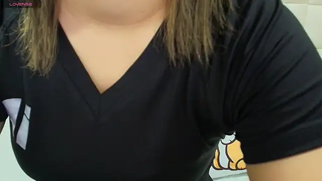 gisell gomez online show from 09/30/25, 12:11