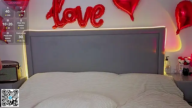 Snapshot of HoneyJohansson chatting on 03/02/26, 10:55 HoneyJohansson online show from 03/02/26, 10:55