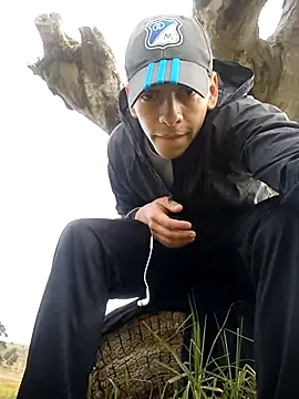 Snapshot of Thomasjons_ chatting on 11/07/25, 03:05 Thomasjons online show from 11/07/25, 03:05