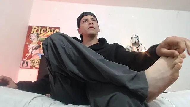 Thomasjons  online show from 03/07/26, 04:41