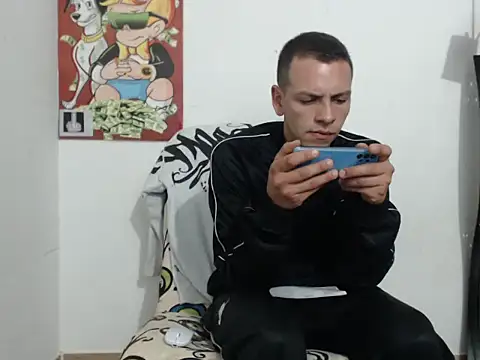 Snapshot of Thomasjons_ chatting on 09/26/25, 01:45 Thomasjons online show from 09/26/25, 01:45