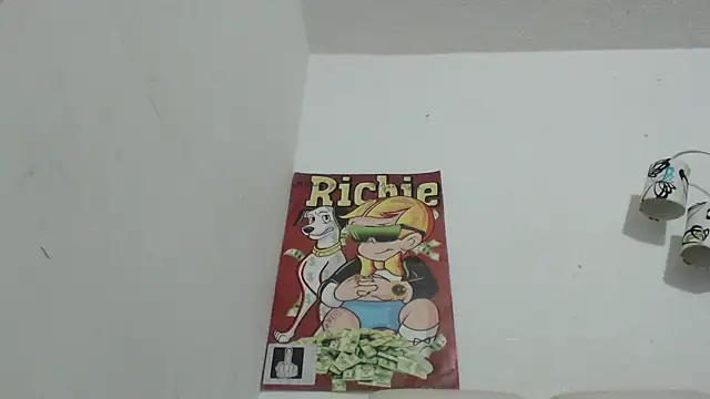 Snapshot of Thomasjons_ chatting on 11/23/25, 12:42 Thomasjons online show from 11/23/25, 12:42