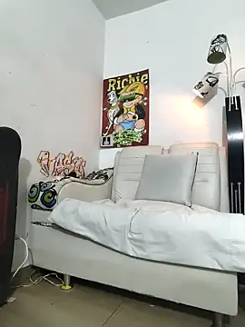 Thomasjons  online show from 02/15/26, 03:51