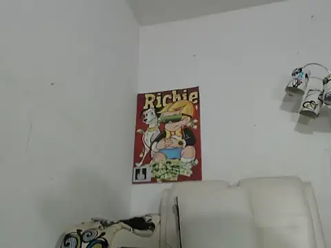 Snapshot of Thomasjons_ chatting on 11/10/25, 10:09 Thomasjons online show from 11/10/25, 10:09