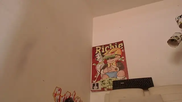 Thomasjons  online show from 02/11/26, 07:03