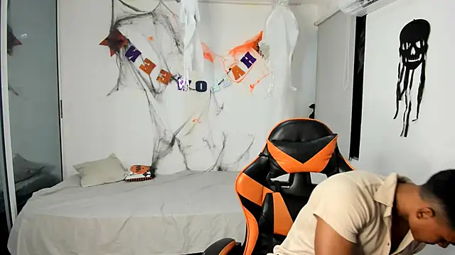 jeanfran ferrer online show from 10/31/25, 07:21