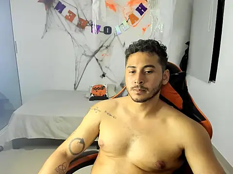 ashlan king online show from 10/30/25, 02:32