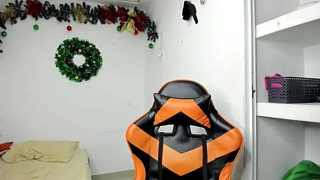 Snapshot of ashlan_king chatting on 02/03/26, 07:19 ashlan king online show from 02/03/26, 07:19