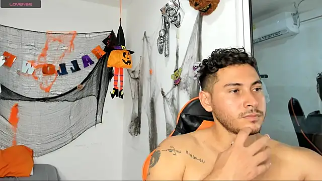 ashlan king online show from 10/25/25, 01:12