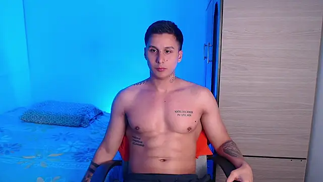 valentinosex1 online show from 11/07/25, 10:46