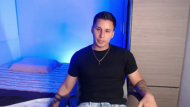 valentinosex1 online show from 02/13/26, 11:05