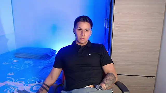 valentinosex1 online show from 01/08/26, 09:54