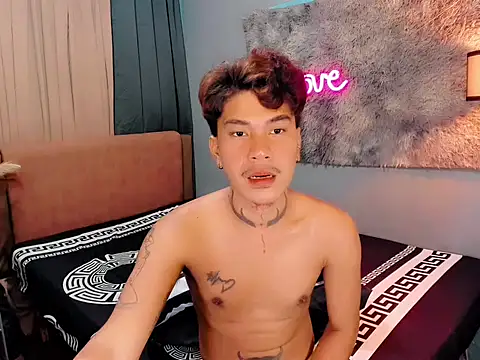 asian cumsawyer online show from 09/29/25, 03:24