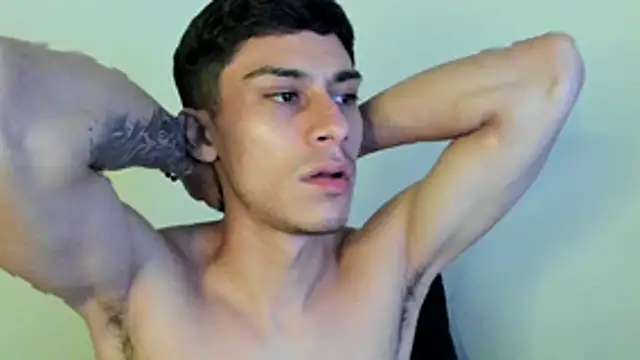 axel davis  online show from 12/18/25, 01:11