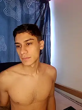 axel davis  online show from 10/27/25, 04:08