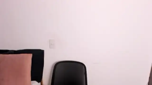 axel davis  online show from 11/04/25, 09:51