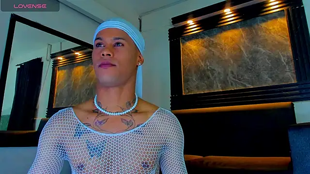 Snapshot of Rick_big chatting on 09/25/25, 03:56 Rick big online show from 09/25/25, 03:56