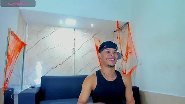 Snapshot of Rick_big chatting on 11/02/25, 04:39 Rick big online show from 11/02/25, 04:39