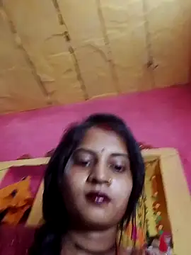 Hot bbbb online show from 04/17/26, 07:00