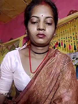 Hot bbbb online show from 04/13/26, 10:47