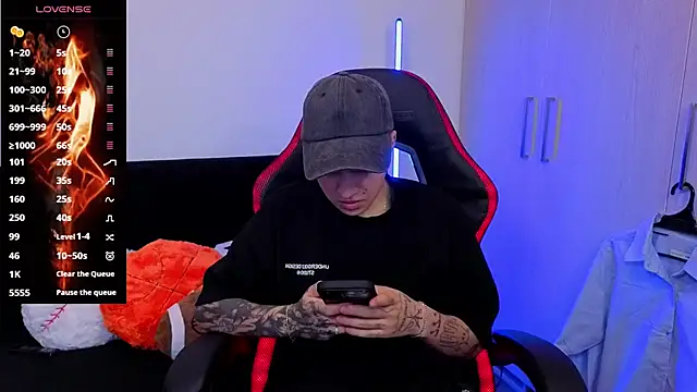 imlaiaaa online show from 11/29/25, 10:54