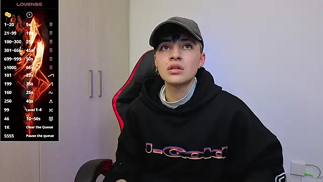 imlaiaaa online show from 12/16/25, 12:59