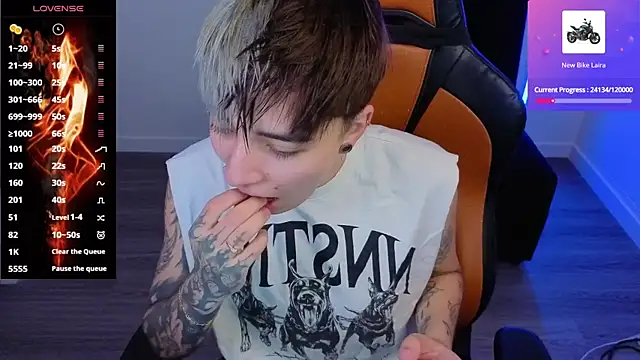 imlaiaaa online show from 10/10/25, 09:15