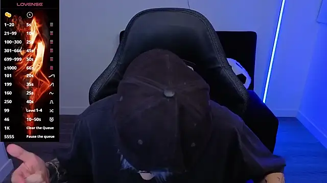 imlaiaaa online show from 11/18/25, 11:15