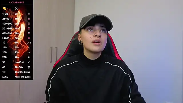 imlaiaaa online show from 12/18/25, 01:44