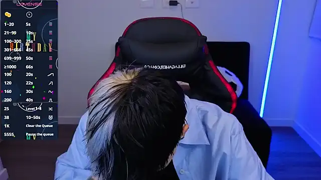 imlaiaaa online show from 11/05/25, 12:03