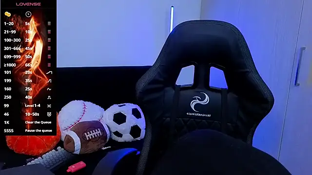 imlaiaaa online show from 11/24/25, 11:27