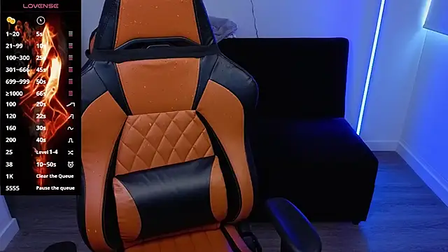 imlaiaaa online show from 10/28/25, 09:25