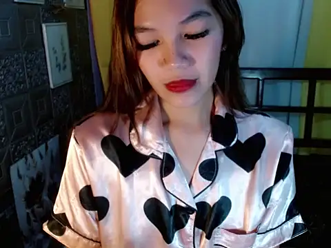 gorgeouswella online show from 06/04/26, 07:18