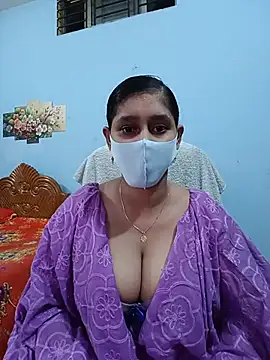 Snapshot of Cute_Faria chatting on 07/02/26, 10:32 Cute Faria online show from 07/02/26, 10:32